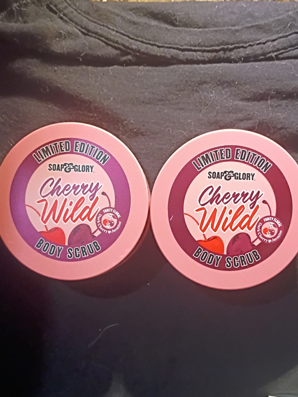 Soap & Glory (2) Wild Cherry 🍒 Body Scrub